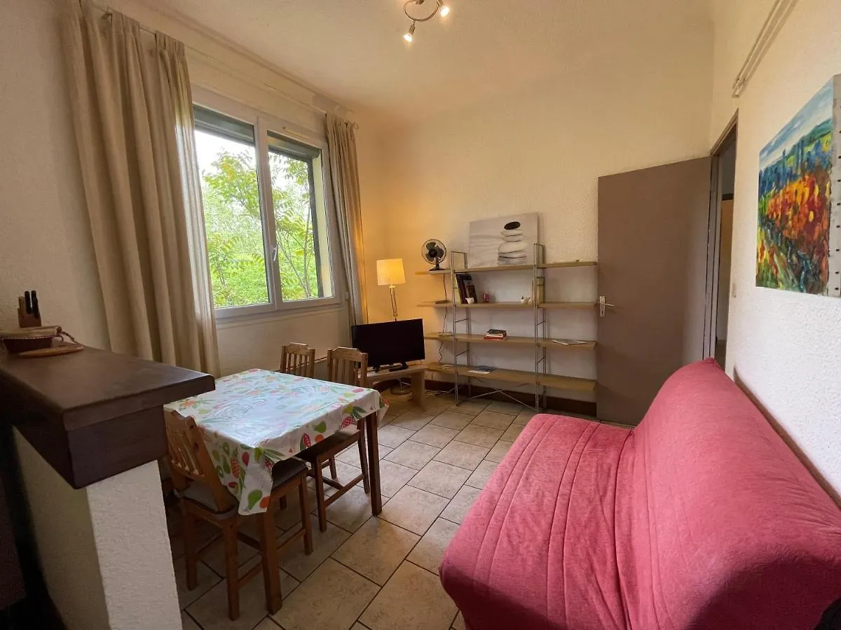 Apartment La Residence - N° 08 - T2 Classe** Greoux-les-Bains