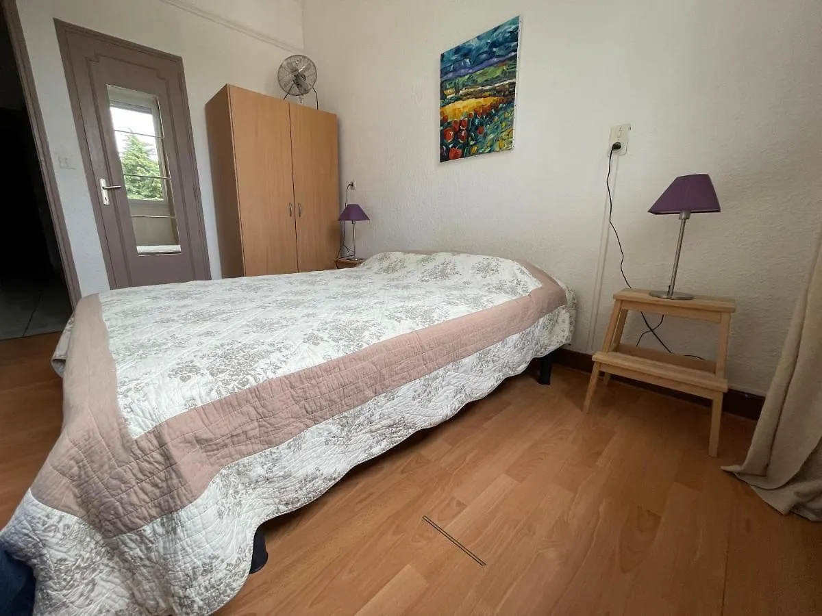 La Residence - N° 08 - T2 Classe** Greoux-les-Bains 0*,
